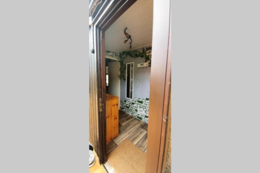 Апартаменти Tiny House Mit Indianerzelt Und Lagerfeuer Im Harz Беннекенштайн Екстер'єр фото